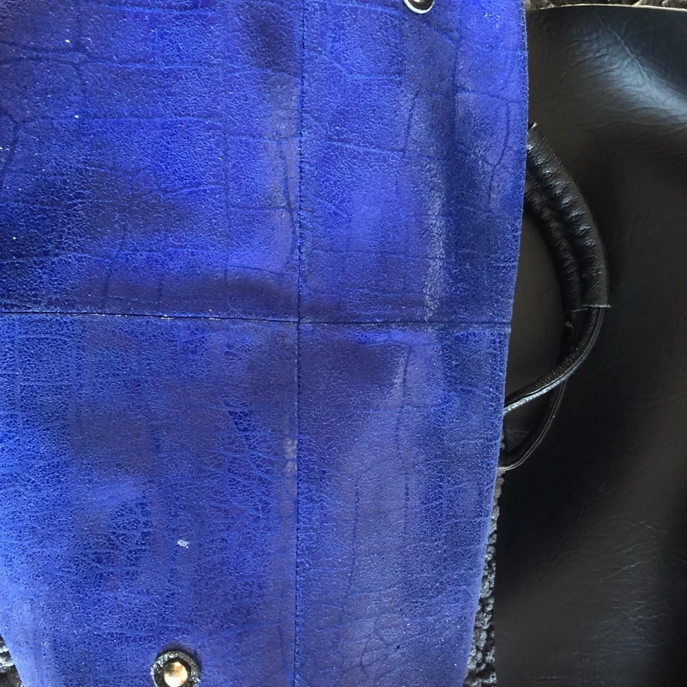 Deep Blue Textured Tote Bag with Front Zip Pocket